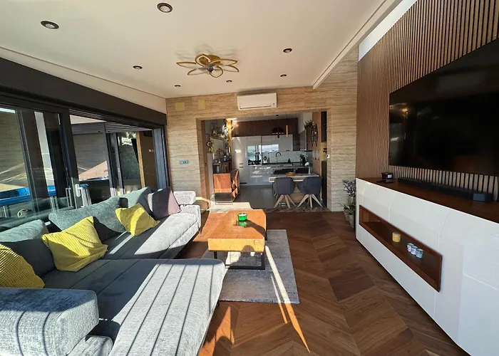 Апартаменты Magic View Luxury Penthouse With Jacuzzi And Sea View *