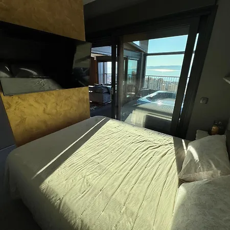 Magic View Luxury Penthouse With Jacuzzi And Sea View Апартаменты *