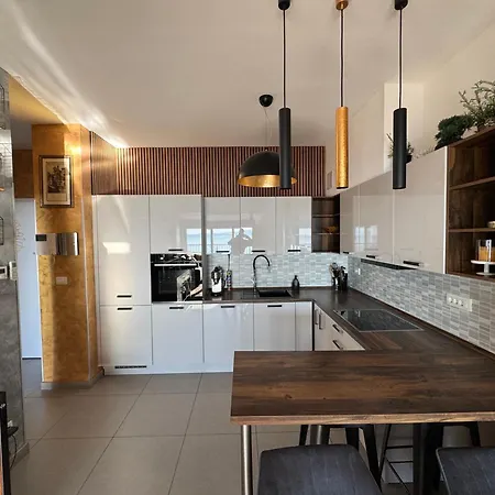 Magic View Luxury Penthouse With Jacuzzi And Sea View Сплит