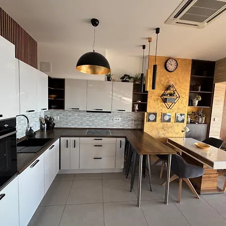 Magic View Luxury Penthouse With Jacuzzi And Sea View Сплит