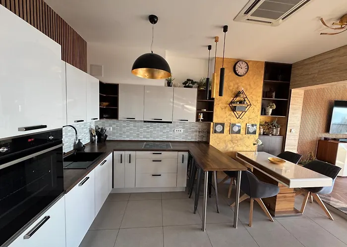 Magic View Luxury Penthouse With Jacuzzi And Sea View Split