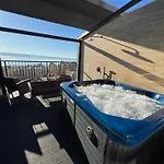 Appartement Magic View Luxury Penthouse With Jacuzzi And Sea View