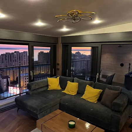 Magic View Luxury Penthouse With Jacuzzi And Sea View Apartment *