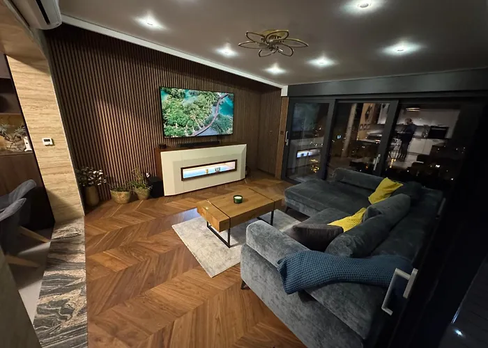 Magic View Luxury Penthouse With Jacuzzi And Sea View *